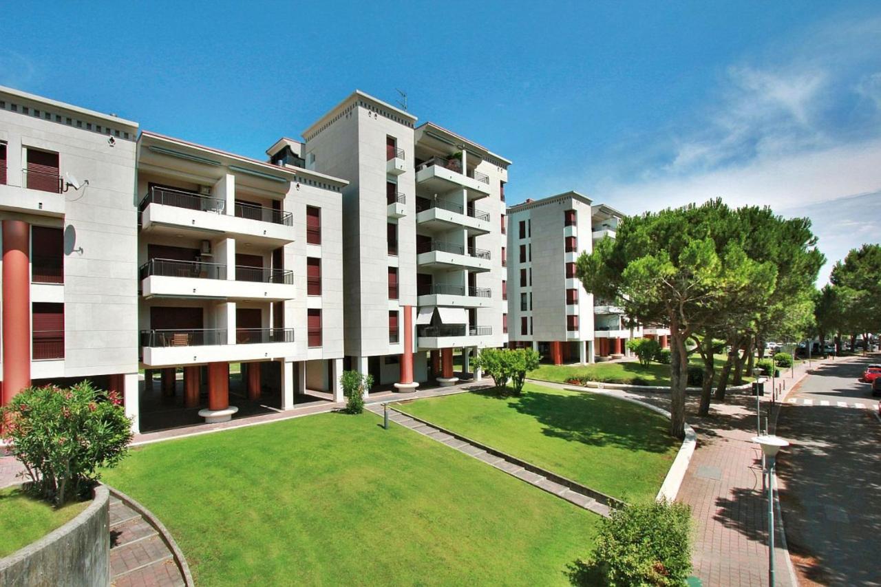 Residenza Porta Del Mare Apartamento Lignano Sabbiadoro Exterior foto